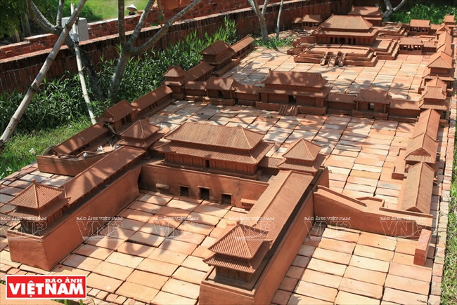 广南省会安市的有趣旅游点——烧陶世界奇观公园 ảnh 8