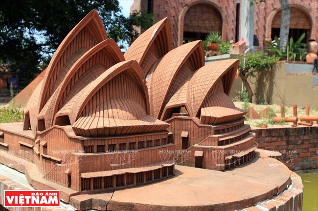 广南省会安市的有趣旅游点——烧陶世界奇观公园 ảnh 6