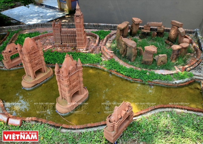 广南省会安市的有趣旅游点——烧陶世界奇观公园 ảnh 7