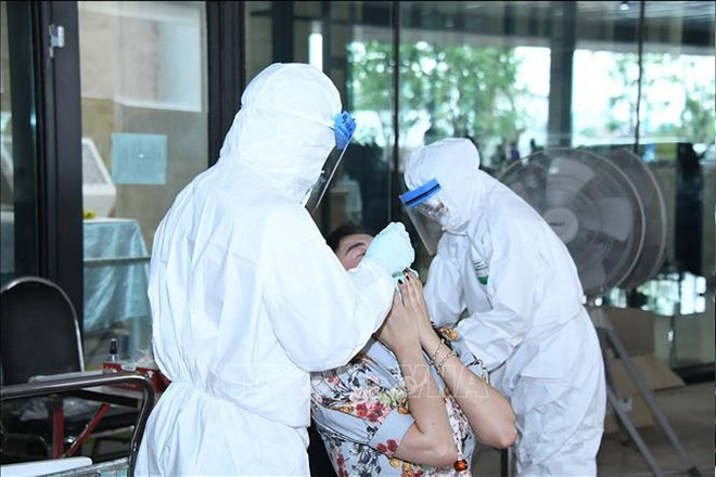 泰国经济遭受第三波新冠肺炎疫情的严重影响 ảnh 1 泰国经济遭受第三波新冠肺炎疫情的严重影响 ảnh 1