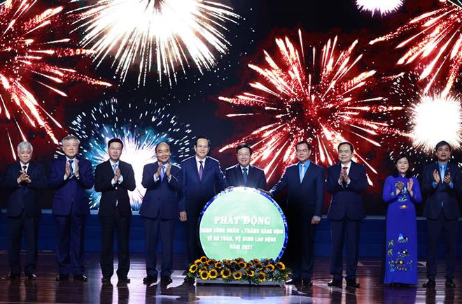 越通社简讯2021.4.28 ảnh 1