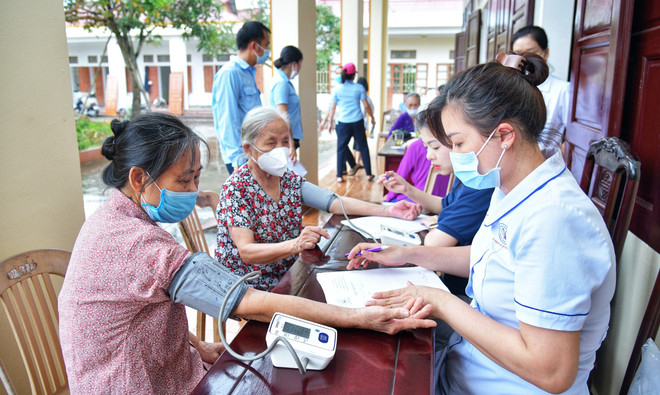 联合国开发计划署驻越代表:越南社保覆盖面显著提升 ảnh 2 联合国开发计划署驻越代表:越南社保覆盖面显著提升 ảnh 2