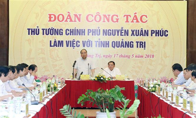 阮春福:广治省应集中建设为人民、为企业服务的治理机制 ảnh 1 阮春福:广治省应集中建设为人民、为企业服务的治理机制 ảnh 1