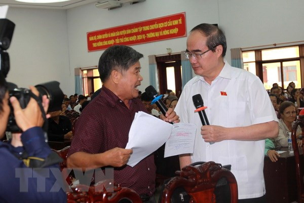 胡志明市市委书记阮善仁走进平正县与选民交流 ảnh 1 胡志明市市委书记阮善仁走进平正县与选民交流 ảnh 1