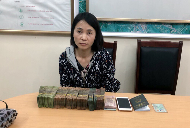广宁省对非法跨境运输货币案进行起诉 ảnh 1 广宁省对非法跨境运输货币案进行起诉 ảnh 1