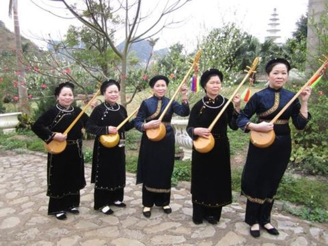 越南全国天曲天琴联欢准备就绪 ảnh 1 越南全国天曲天琴联欢准备就绪 ảnh 1