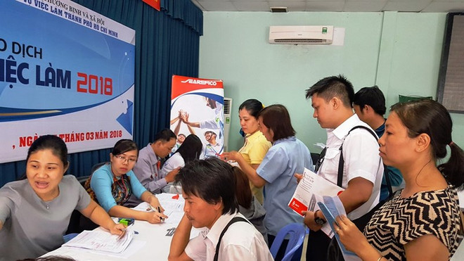 胡志明市:2018年5月份2.7万个工作岗位等着劳动者 ảnh 1 胡志明市:2018年5月份2.7万个工作岗位等着劳动者 ảnh 1