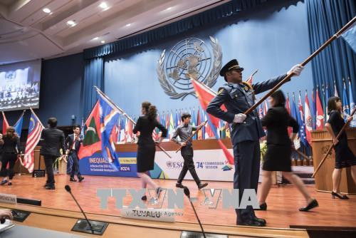 越南出席联合国亚太经社会第74届会议 ảnh 1