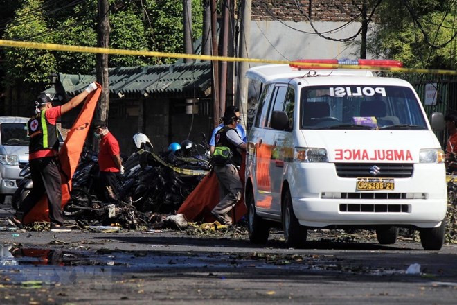 越南领导人就印尼连环爆炸事件向印尼领导致唁电 ảnh 1 越南领导人就印尼连环爆炸事件向印尼领导致唁电 ảnh 1