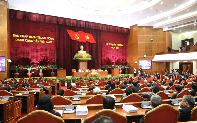 越共十二届中央委员会第七次全体会议闭幕并发表公报 ảnh 1
