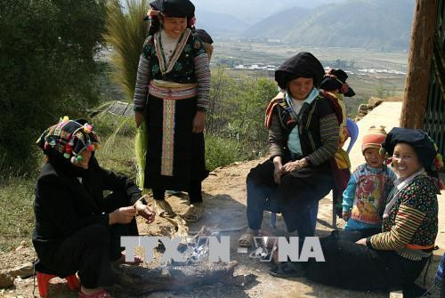 莱州省:与中国接壤的会笼乡非法出境务工人员情况大幅下降 ảnh 1 莱州省:与中国接壤的会笼乡非法出境务工人员情况大幅下降 ảnh 1