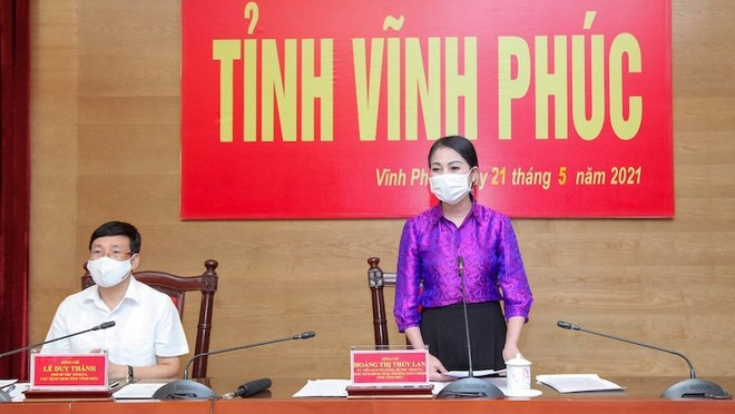 越南永福省同企业就Covid-19抗击预防工作进行对话 ảnh 1