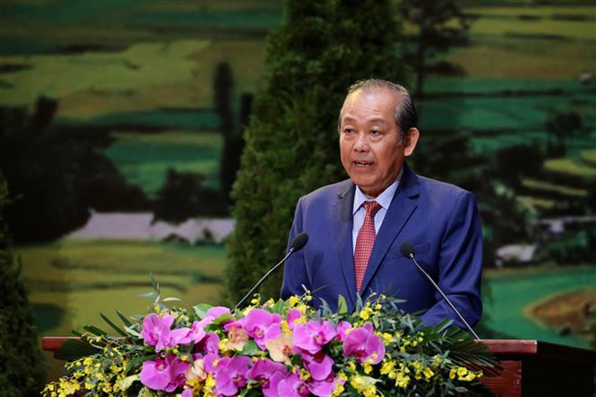 2020年第二届越南少数民族全国代表大会闭幕 通过大会的决心书 ảnh 2