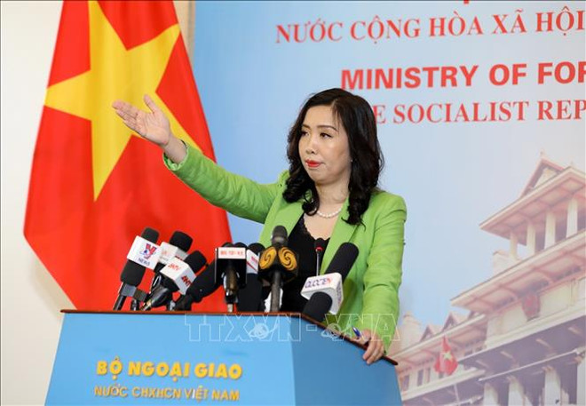 外交部例行记者会:暂时不执行各商业包机航班 ảnh 1 外交部例行记者会:暂时不执行各商业包机航班 ảnh 1