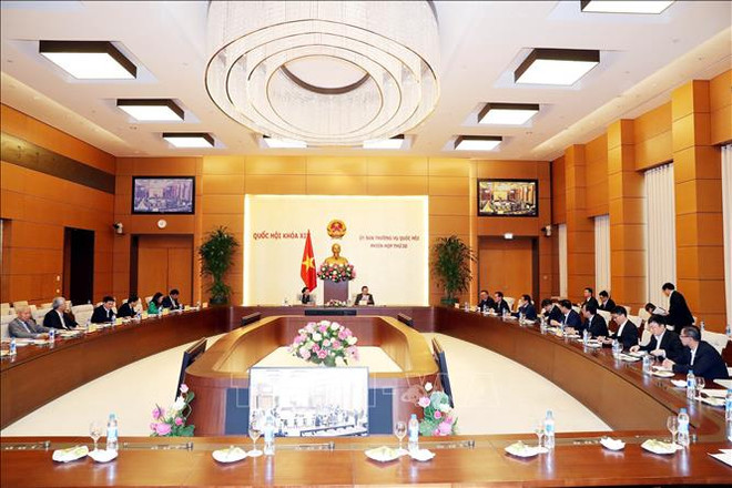 阮氏金银同越南国家油气集团举行工作座谈会 ảnh 1 阮氏金银同越南国家油气集团举行工作座谈会 ảnh 1