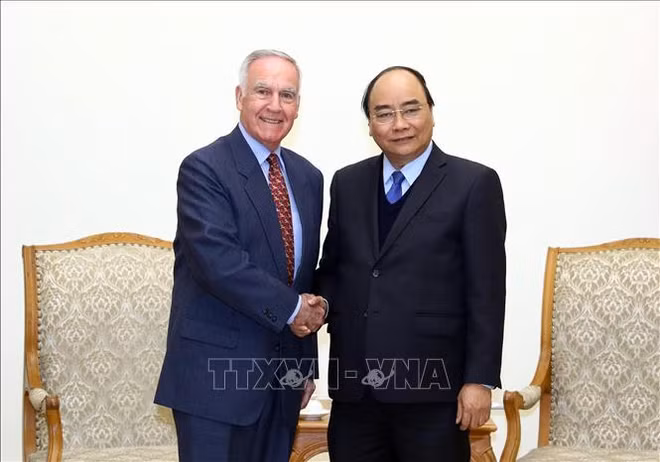 越南政府总理阮春福会见美国前驻越大使 ảnh 1