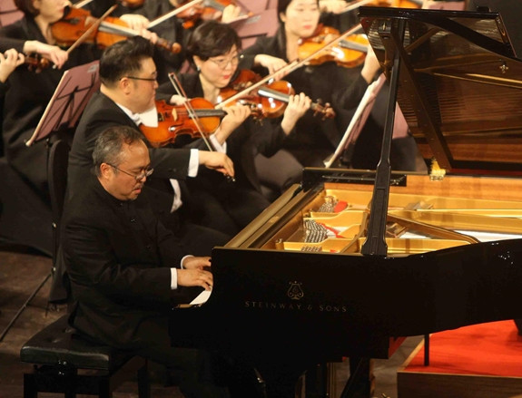 喜迎2019年新春的越韩音乐晚会在河内举行 ảnh 1 喜迎2019年新春的越韩音乐晚会在河内举行 ảnh 1