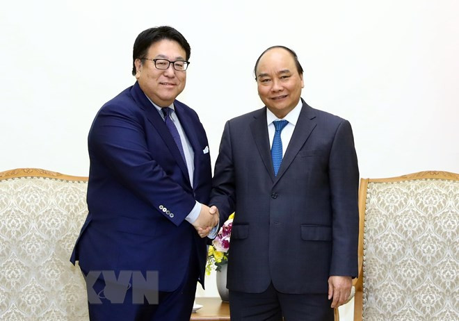 越南政府总理阮春福会见若干日本集团领导 ảnh 1