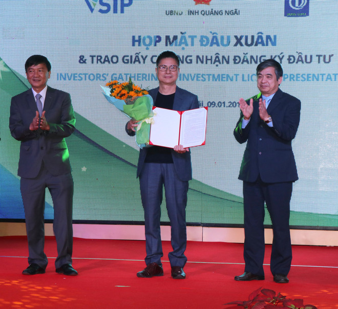 比利时、新加坡、日本和韩国投资商对广义省VSIP工业区进行投资 ảnh 1