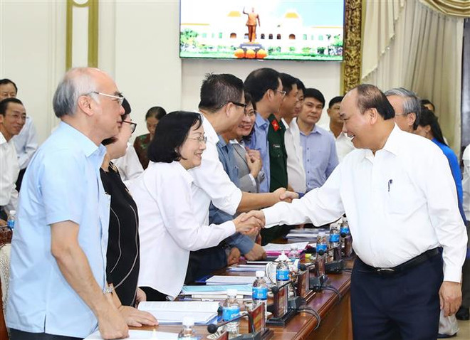 阮春福要求胡志明市继续以科技与创新为出路 ảnh 2