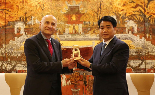 河内市愿为促进与意大利的合作创造便利条件 ảnh 1 河内市愿为促进与意大利的合作创造便利条件 ảnh 1