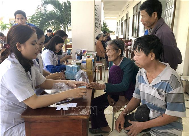 “我爱我的祖国”活动在平定省举行 ảnh 2