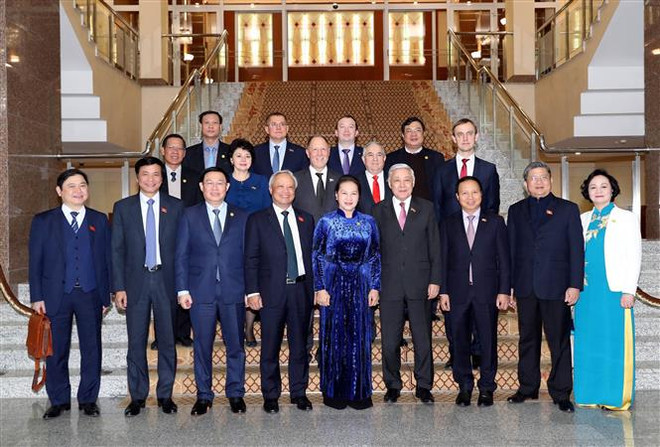 越南国会主席主席阮氏金银会见俄罗斯鞑靼斯坦共和国国务委员会主席 ảnh 2 越南国会主席主席阮氏金银会见俄罗斯鞑靼斯坦共和国国务委员会主席 ảnh 2