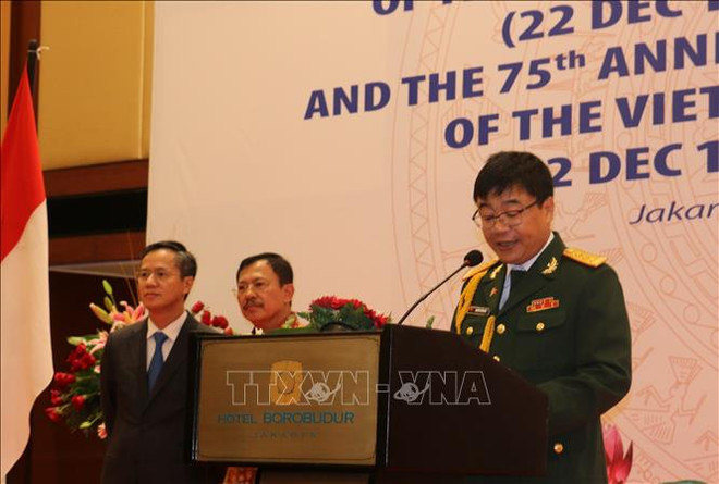 越南人民军建军75周年纪念典礼在印度尼西亚举行 ảnh 1 越南人民军建军75周年纪念典礼在印度尼西亚举行 ảnh 1