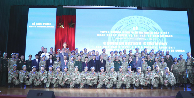 张和平副总理:一号二级野战医院每一位成员均是越南和平使者 ảnh 3 张和平副总理:一号二级野战医院每一位成员均是越南和平使者 ảnh 3