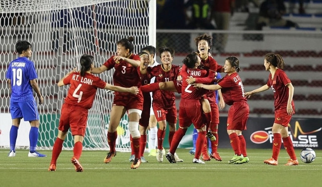 国家副主席邓氏玉盛向越南体育代表团和国家女子足球队致贺信 ảnh 1 国家副主席邓氏玉盛向越南体育代表团和国家女子足球队致贺信 ảnh 1