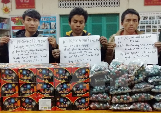 查获一起非法运输64公斤爆炸物案件 ảnh 1