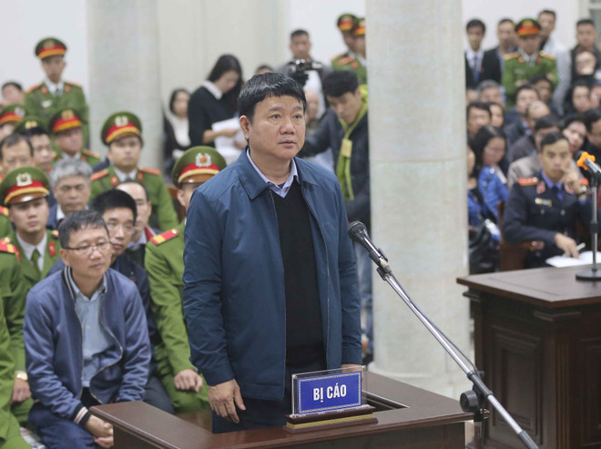 郑春青及其同案犯案件:22名被告人出庭受审 ảnh 3 郑春青及其同案犯案件:22名被告人出庭受审 ảnh 3