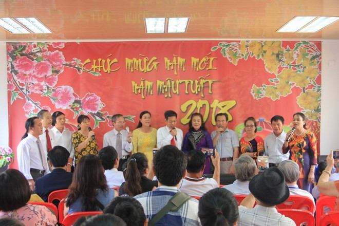 旅居安哥拉越南人喜迎2018新年 ảnh 2