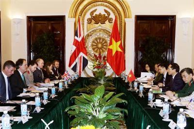 第六次越英战略对话在河内举行 ảnh 1 第六次越英战略对话在河内举行 ảnh 1