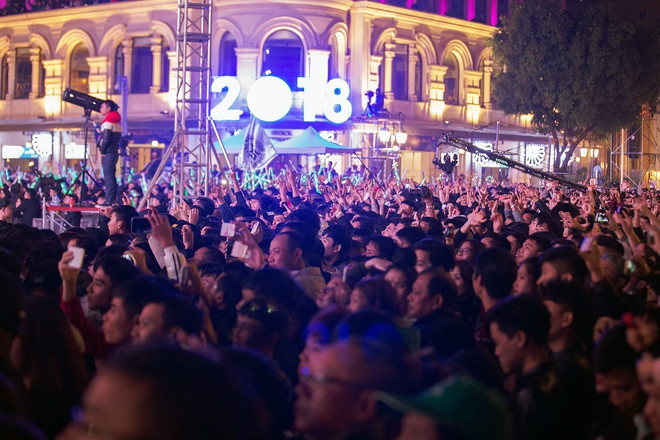 越南各地喜迎新年 ảnh 1 越南各地喜迎新年 ảnh 1