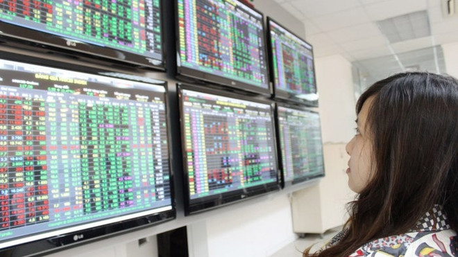 越南国家金融监管委员会对2018年越南证券市场持积极态度 ảnh 1