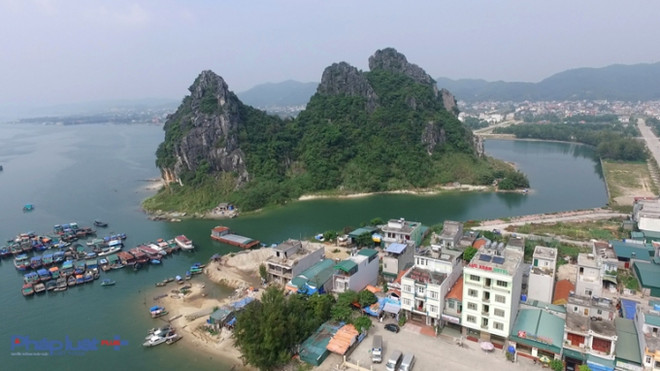 2017年广宁省的烙印为其可持续发展注入动力 ảnh 1  2017年广宁省的烙印为其可持续发展注入动力 ảnh 1