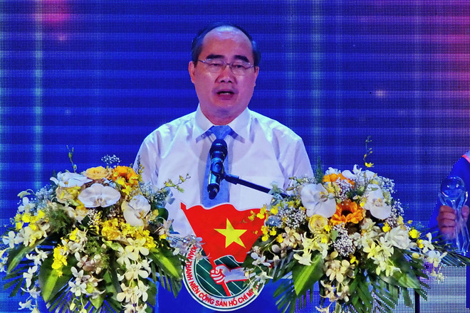 胡志明市10名模范年轻公民受表彰 ảnh 1 胡志明市10名模范年轻公民受表彰 ảnh 1