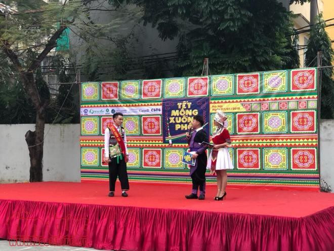 “蒙族 ‘年味’涌上街头”文化活动在河内亮相 ảnh 2