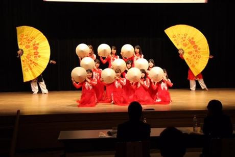 第11次日本大学生越南语演讲比赛在日本千叶县举行 ảnh 2 第11次日本大学生越南语演讲比赛在日本千叶县举行 ảnh 2