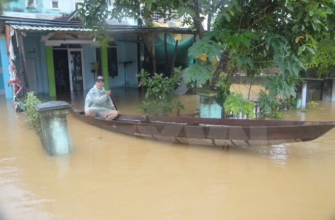 台风“达维”袭击越南 已致27人死亡22人失踪 ảnh 1 台风“达维”袭击越南 已致27人死亡22人失踪 ảnh 1