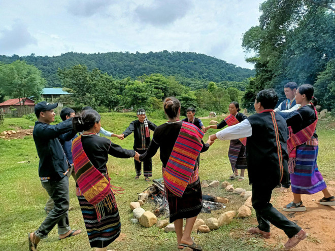 瑞士发展与合作协会为1200名少数民族人开展旅游业务培训活动 ảnh 1 瑞士发展与合作协会为1200名少数民族人开展旅游业务培训活动 ảnh 1