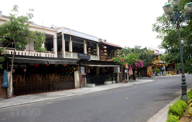 新冠肺炎疫情:广南省对5个县、市实施社交隔离措施 ảnh 1 新冠肺炎疫情:广南省对5个县、市实施社交隔离措施 ảnh 1