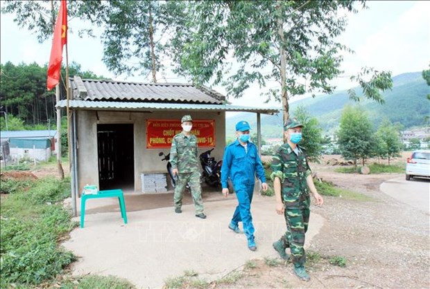 谅山省在边界线搭建近150个24小时值守的临时帐篷 ảnh 1