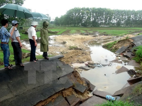 越南政府为中部地区灾民克服台风和洪水后果提供资助 ảnh 1 越南政府为中部地区灾民克服台风和洪水后果提供资助 ảnh 1
