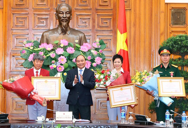 越通社评出2016年国内十大新闻 ảnh 8 越通社评出2016年国内十大新闻 ảnh 8