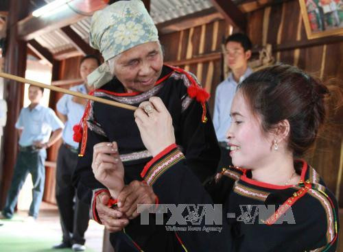 越南着力提高保护和弘扬少数民族传统文化价值的意识 ảnh 1 越南着力提高保护和弘扬少数民族传统文化价值的意识 ảnh 1