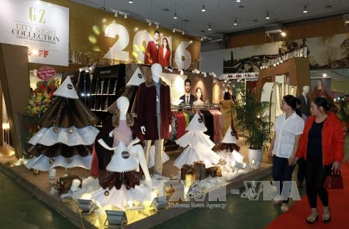2016年越南国际服装展正式开幕 ảnh 1