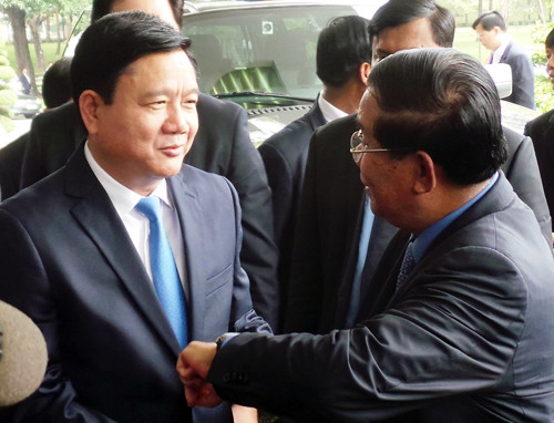 柬埔寨首相洪森访问胡志明市 ảnh 2 柬埔寨首相洪森访问胡志明市 ảnh 2