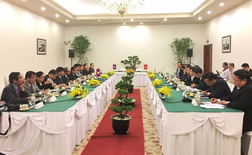 越老建交55周年：胡志明市与老挝琅勃拉邦省推进友好合作 ảnh 1